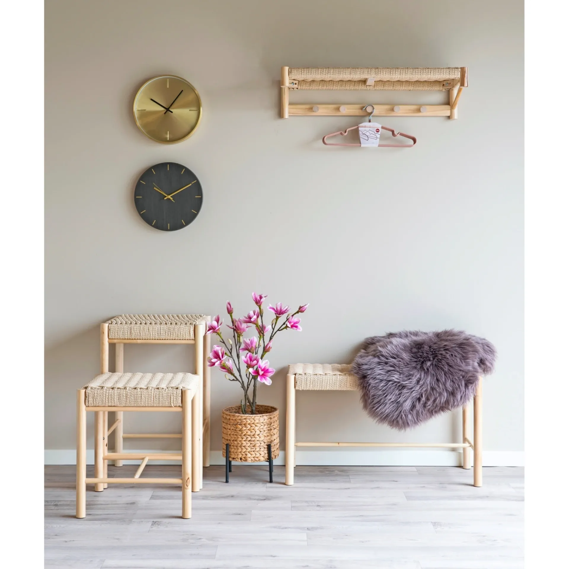 BOLIGINTERIØR NOVA COUNTERSTOL POPPEL 66.50 X 42 X 42 CM|Boliginteriør Sale