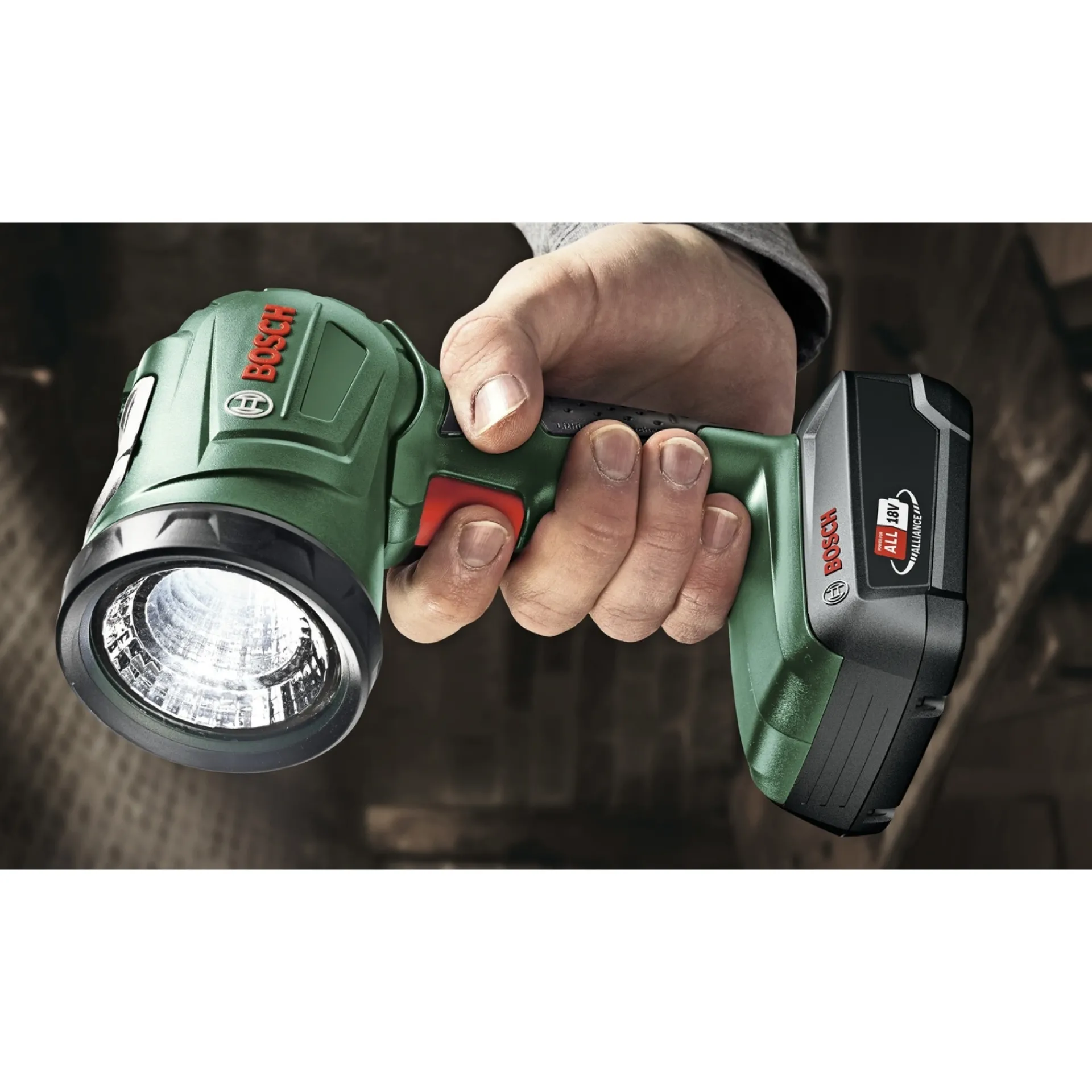 UNIVERSAL UNIVERSALLAMP 18 LYGTE 100 LM|Bosch Discount