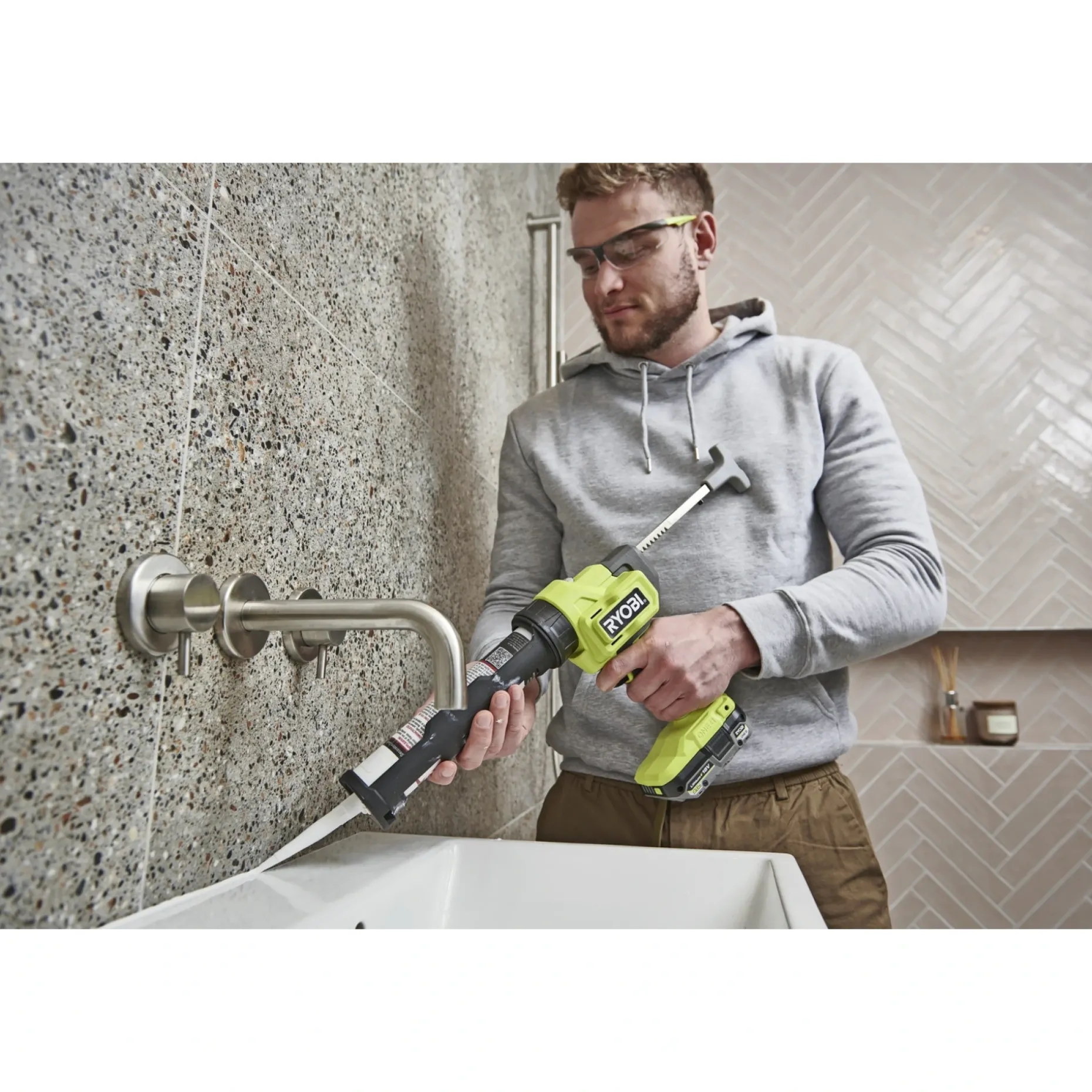 RYOBI FUGEPISTOL AKKU 18V 0