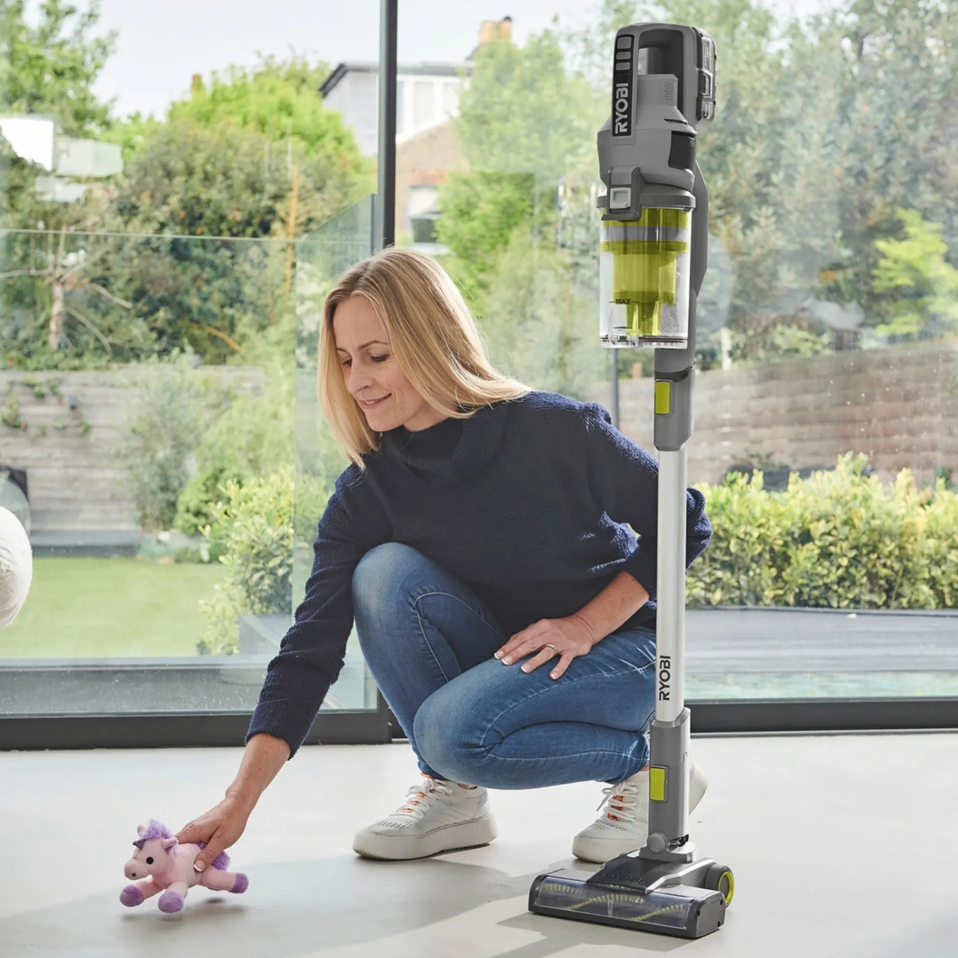 ONE+ RSVS18-0 STØVSUGER AKKU|Ryobi Outlet