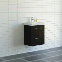MULTO LOTTO BADMØBEL SORT MED METALSKUFFER 55 CM|Scanbad Online