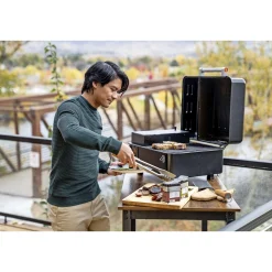 RANGER TRÆPILLEGRILL SORT|Traeger New