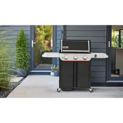 GENESIS E-325W GASGRILL SORT|Weber Outlet